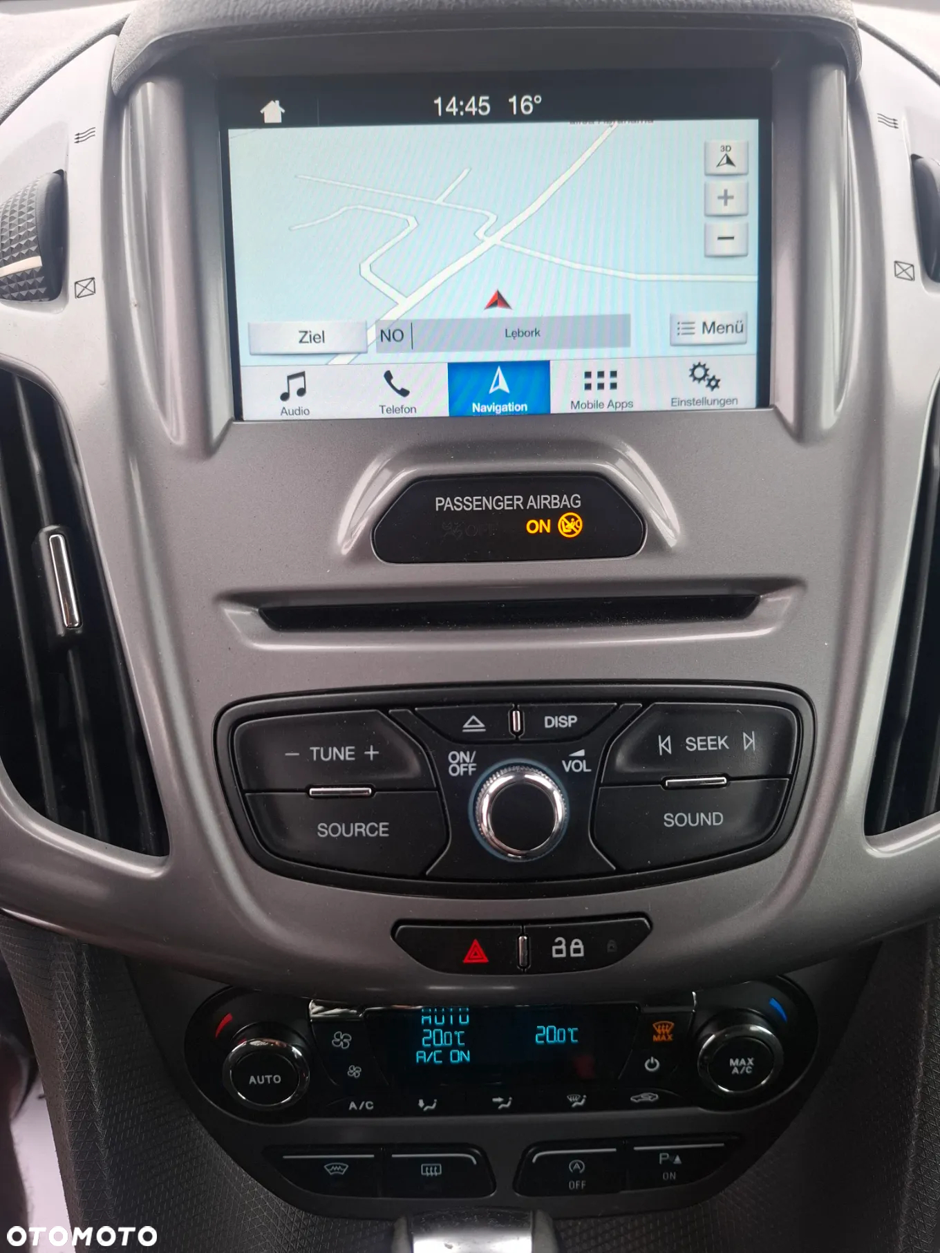Ford Tourneo Connect Grand - 27