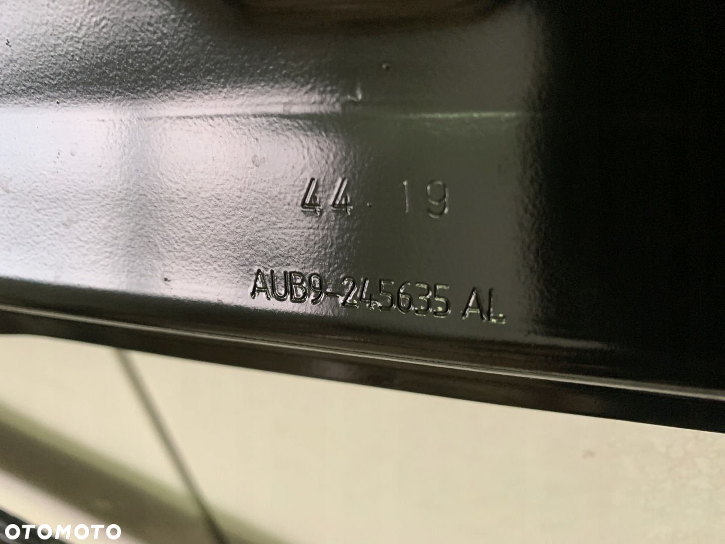 Wózek sanki wahacz przód AUDI A4 RS4 8W LIFT ideał - 11
