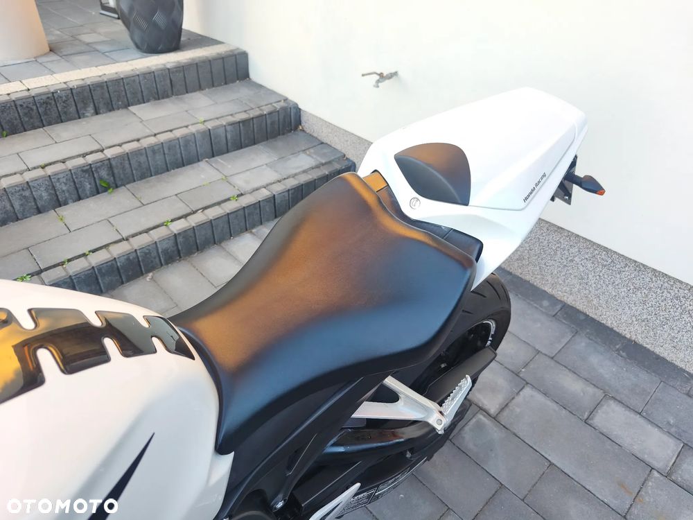 Honda CBR - 24