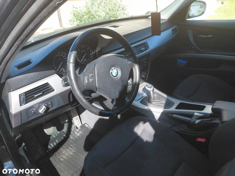 BMW Seria 3 - 9