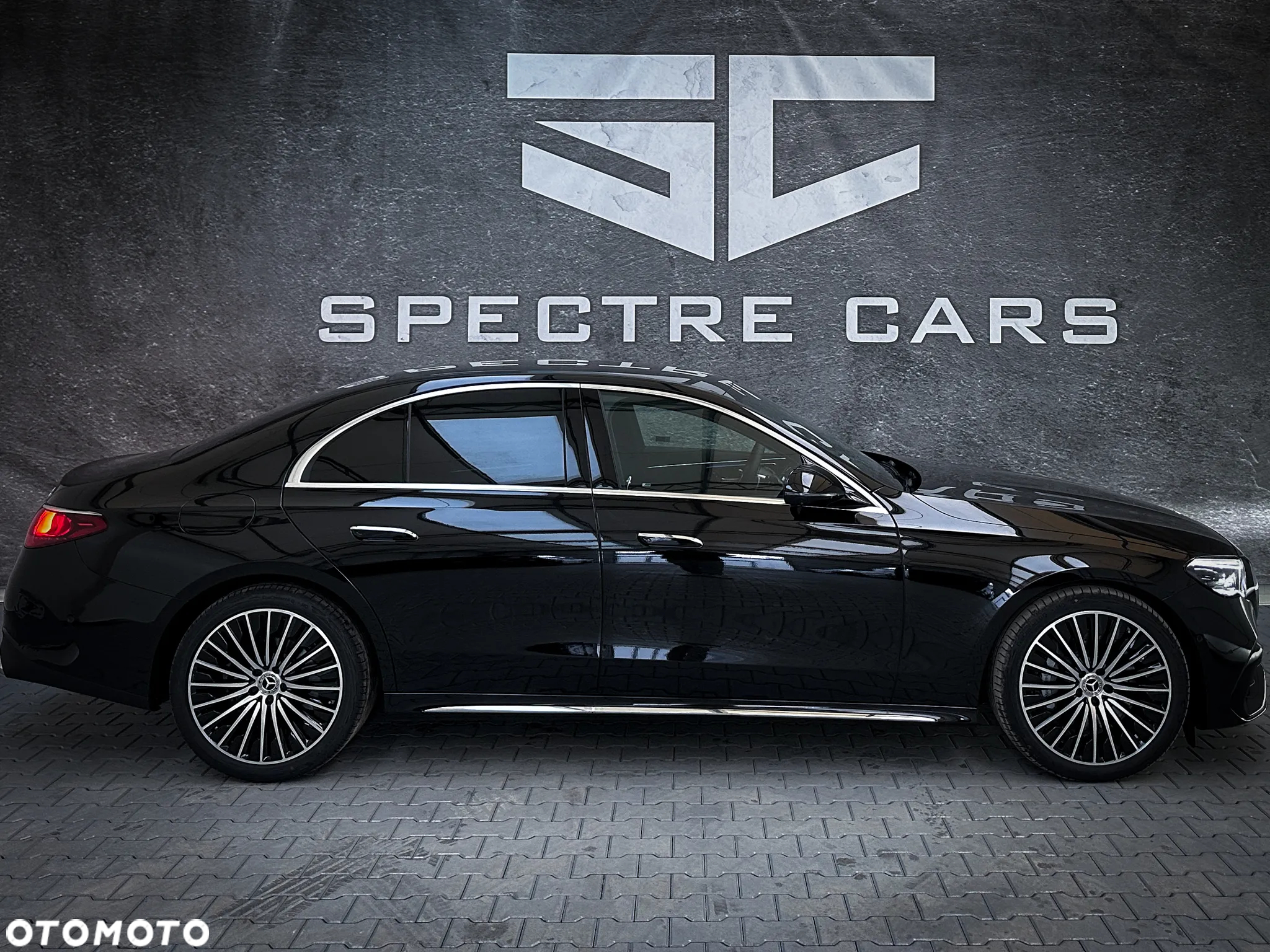 Mercedes-Benz Klasa E 200 T 4Matic 9G-TRONIC Edition AMG Line - 10