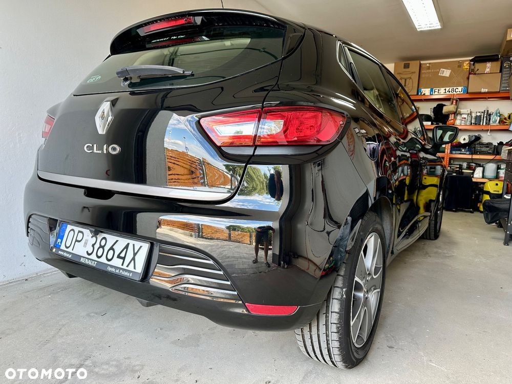 Renault Clio 1.2 16V Limited - 19