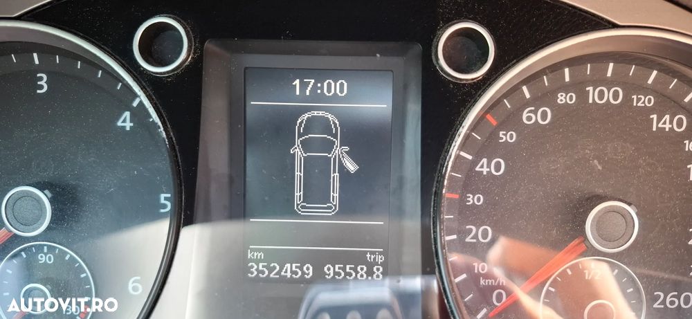 Volkswagen Passat 1.6 TDI BlueMotion Technology Comfortline - 5