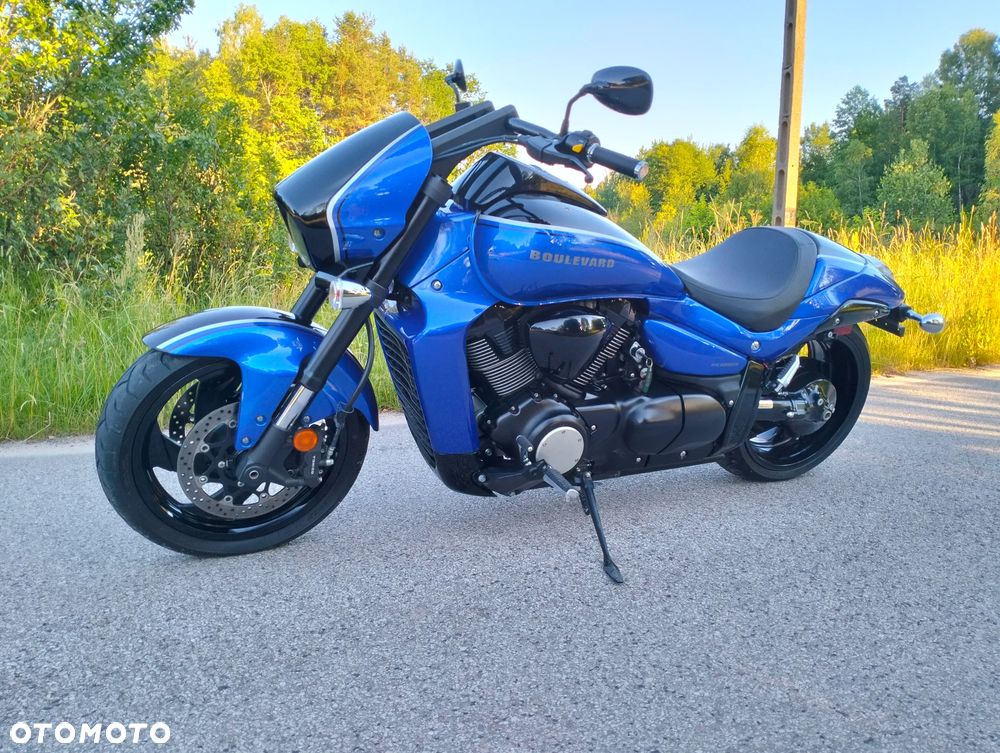 Suzuki Boulevard - 13