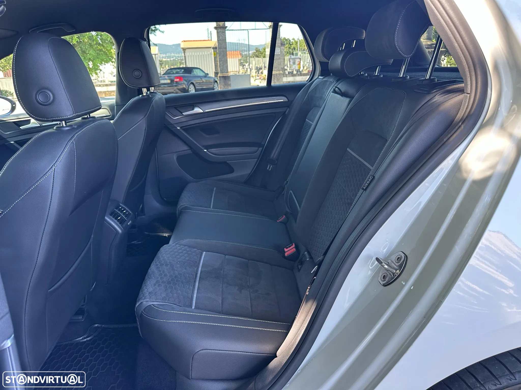 VW Golf 1.4 GTE Plug-in - 29