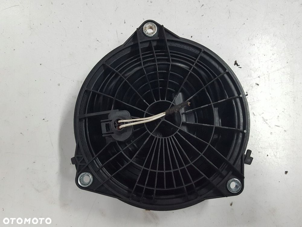 VW GOLF 6 VI 08-13r HB PASSAT CC KLAMKA KLAPY BAGAŻNIKA TYŁ - 2