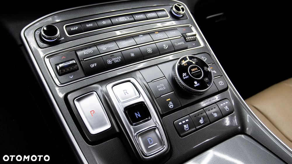 Hyundai Santa Fe 1.6 T-GDI HEV Platinum - 28