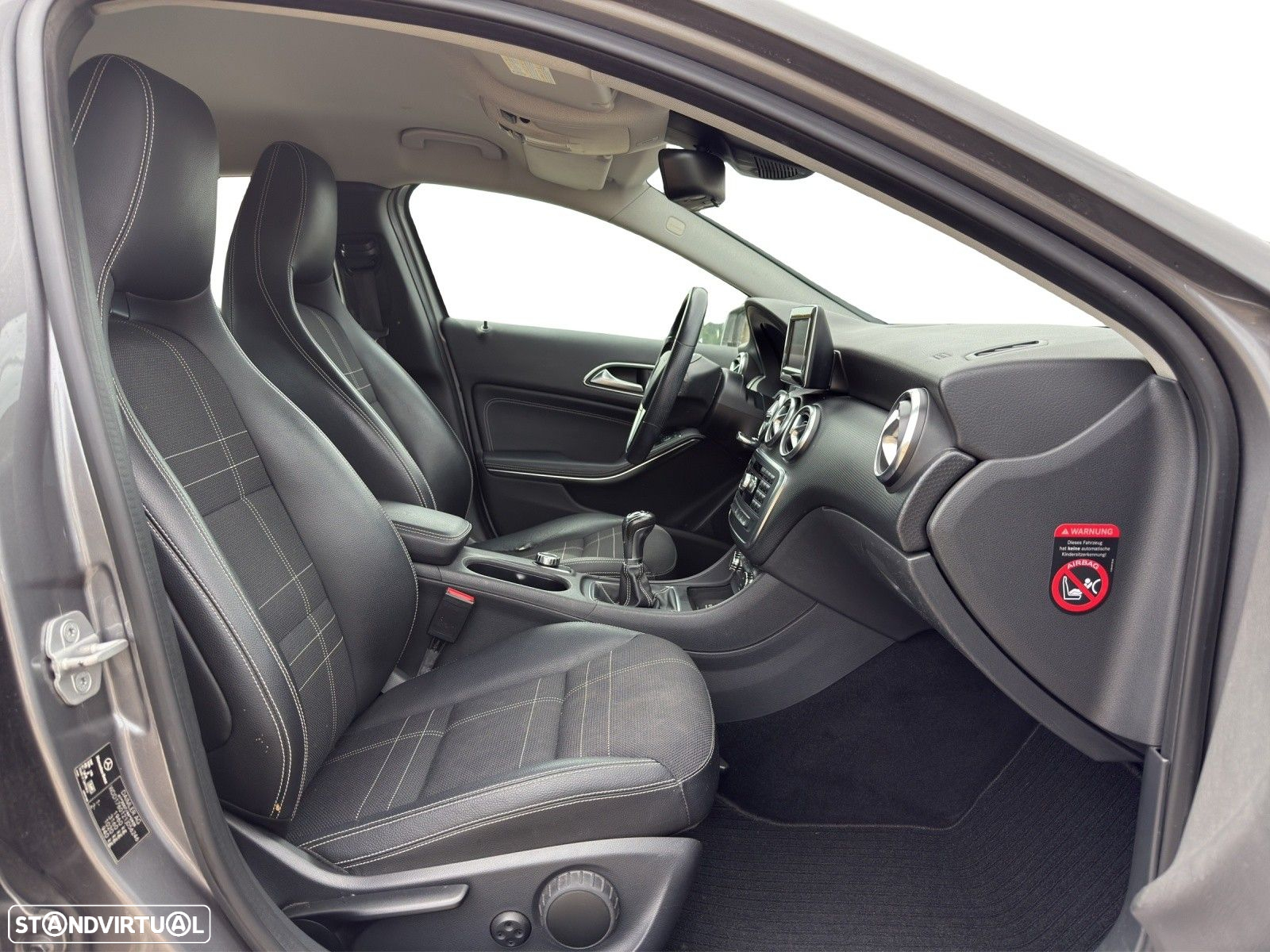 Mercedes-Benz A 180 CDI (BlueEFFICIENCY) Urban - 14