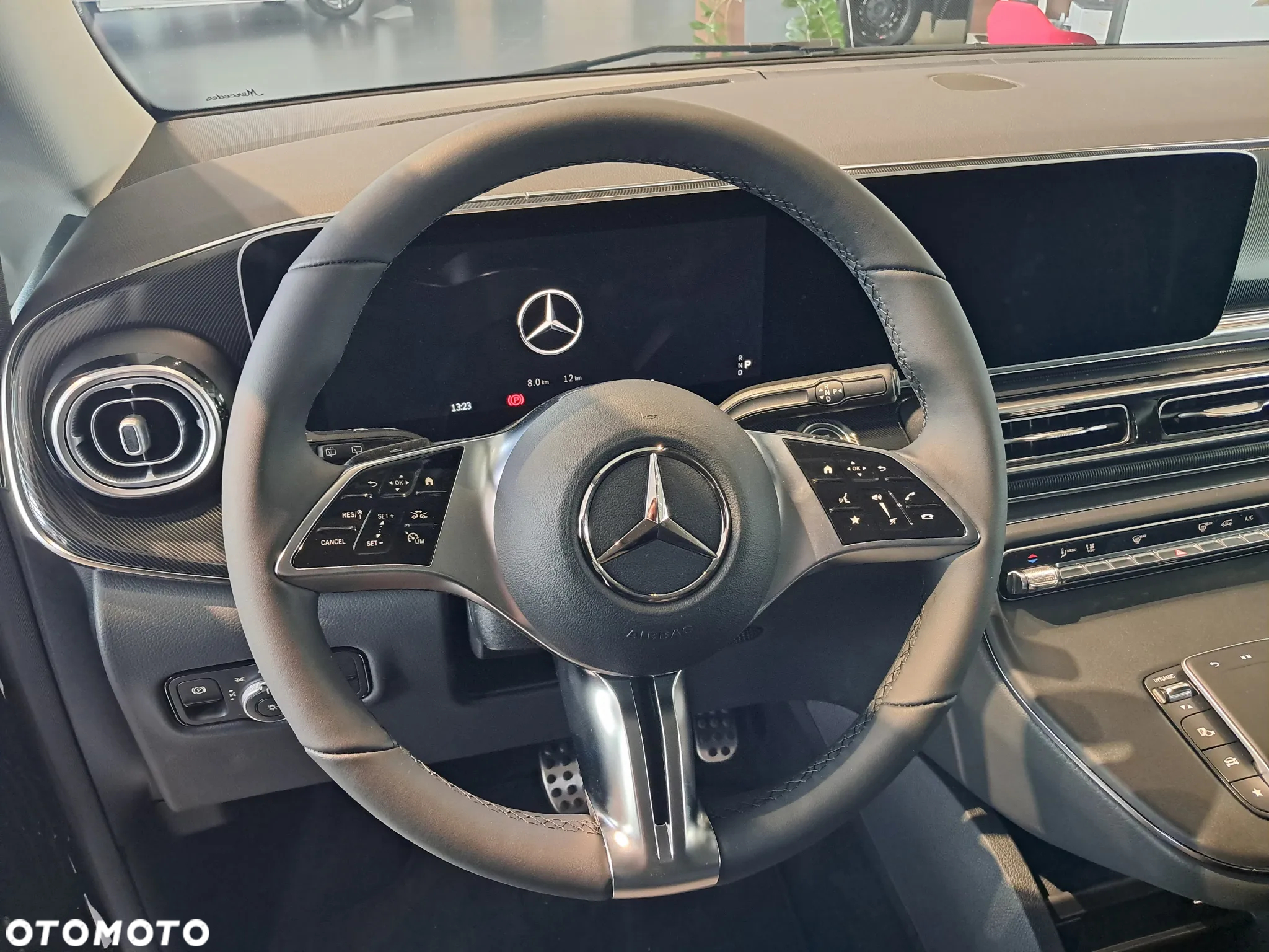 Mercedes-Benz Klasa V 220 d 9G-Tronic (d³ugi) - 21