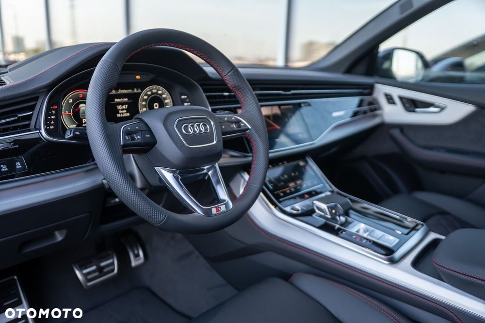 Audi Q8 - 13