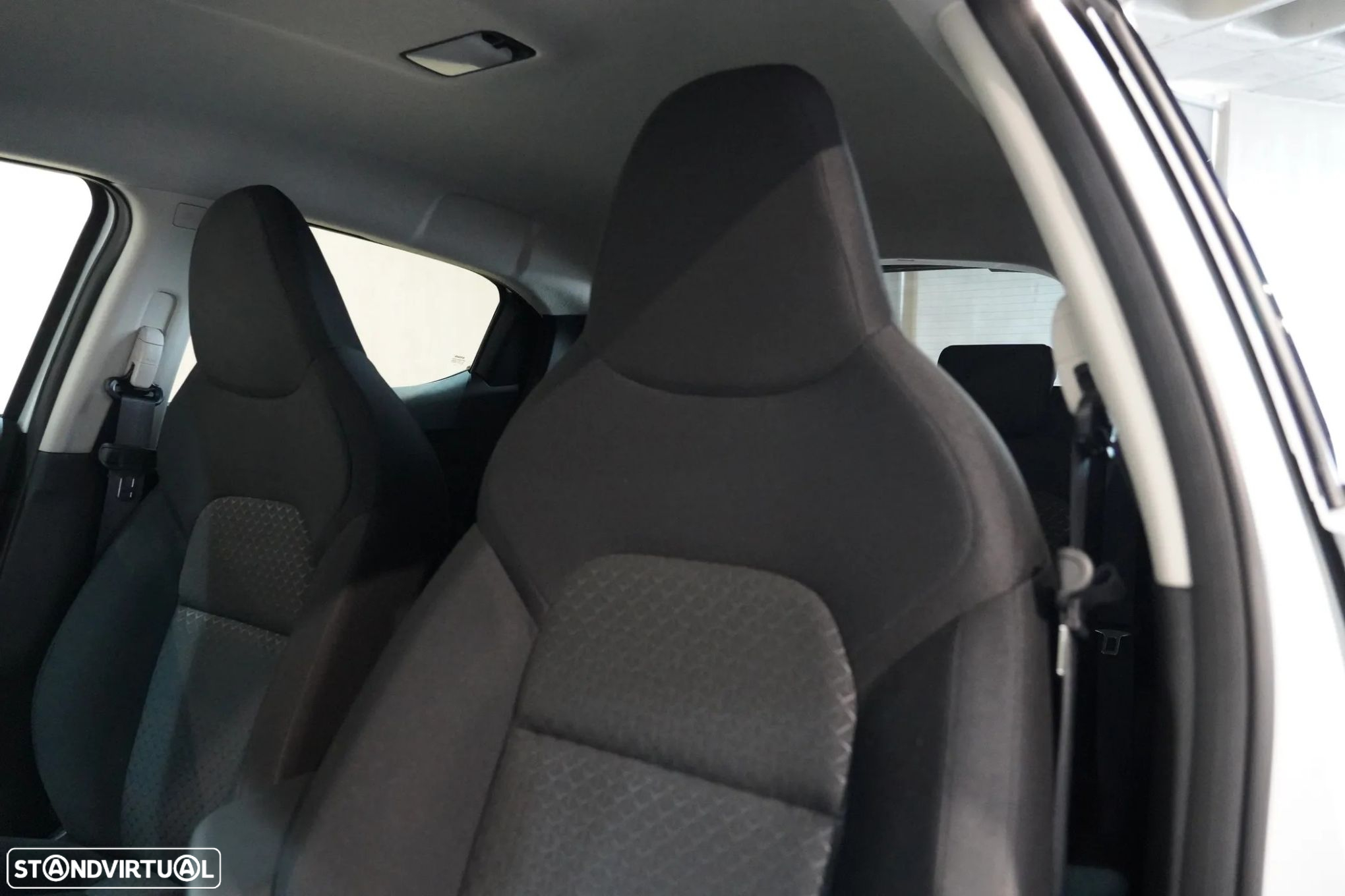 Nissan Juke 1.0 DIG-T N-Design DCT - 22