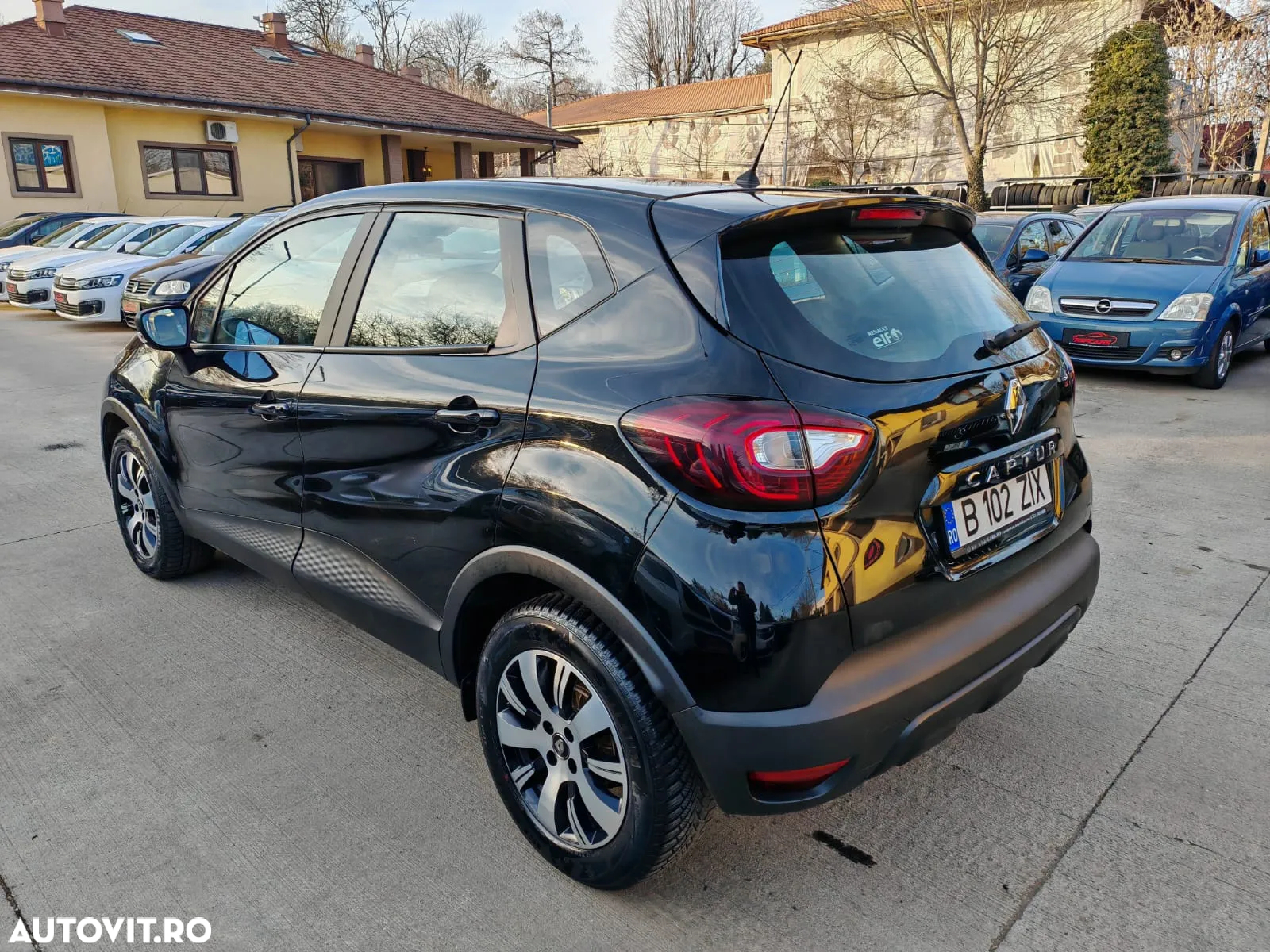 Renault Captur TCe Zen - 4