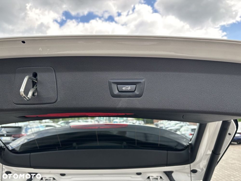 BMW X1 sDrive18i M Sport - 20