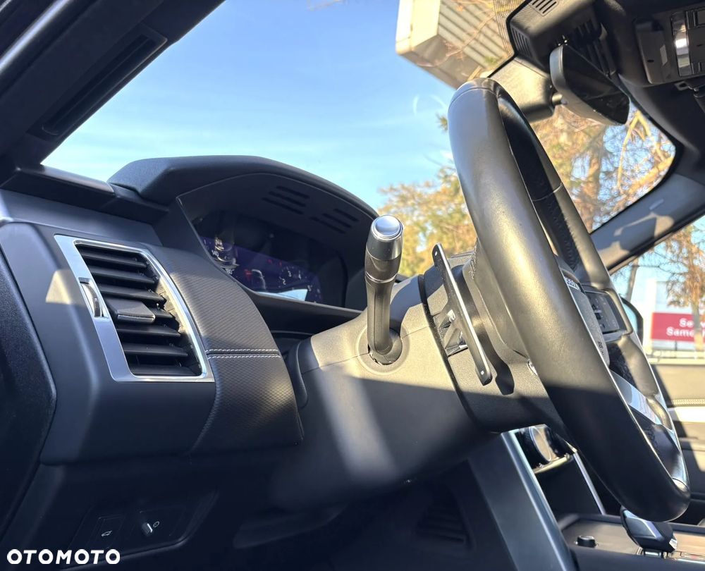 Land Rover Discovery 3.0 P360 mHEV R-Dynamic SE - 11