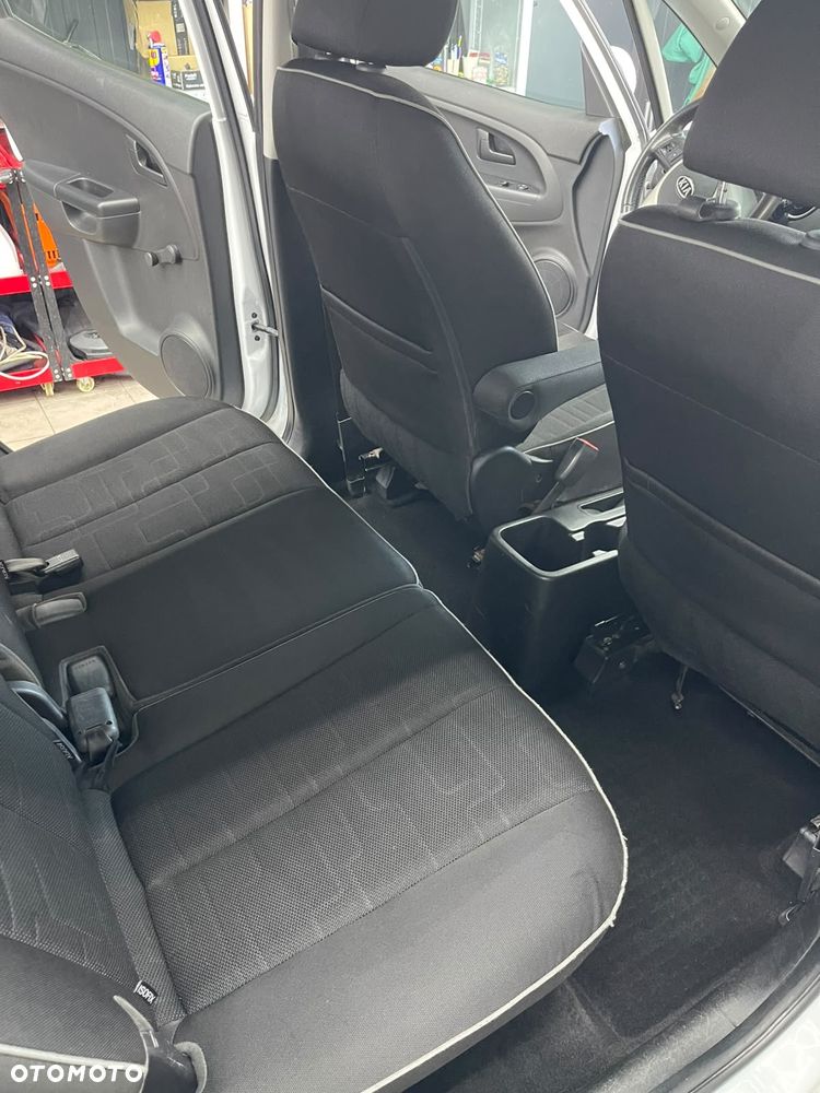 Kia Venga 1.4 L - 18