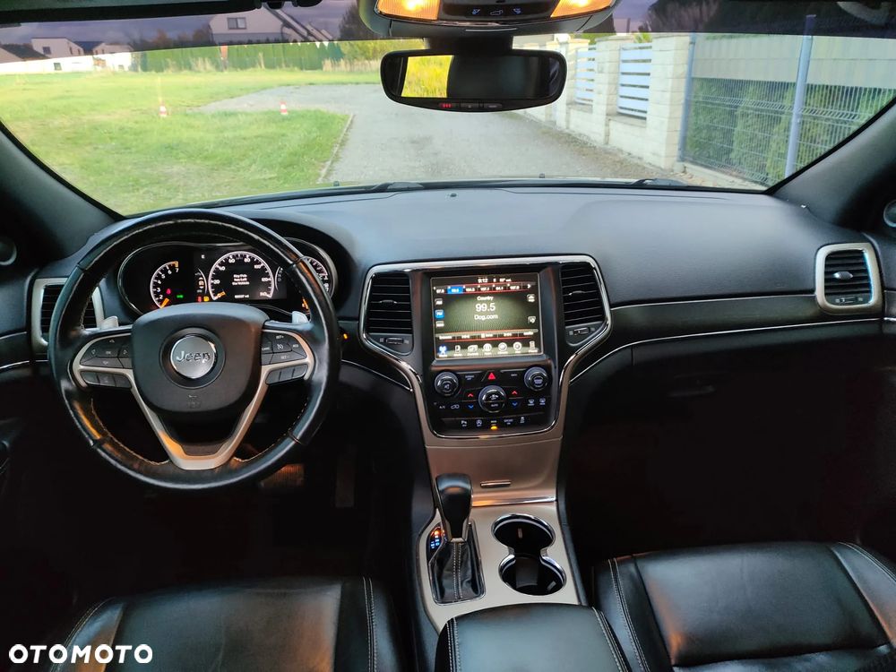 Jeep Grand Cherokee - 9