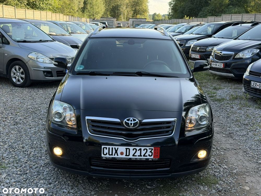 Toyota Avensis - 3
