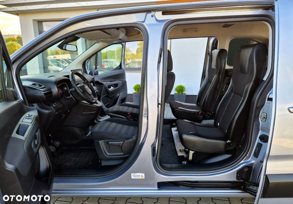 Opel Combo - 8