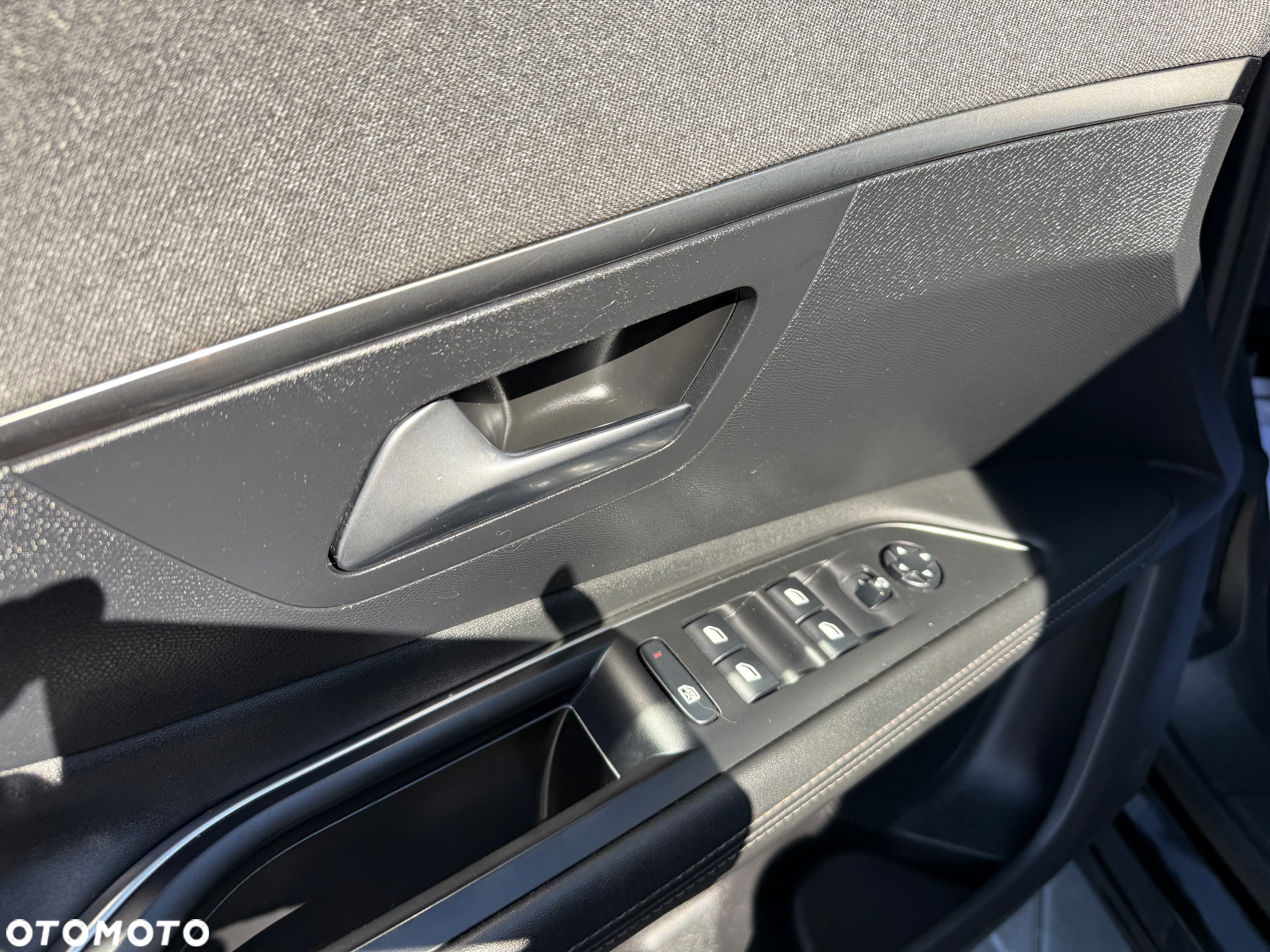 Peugeot 3008 PureTech 130 Stop & Start GPF Allure - 16