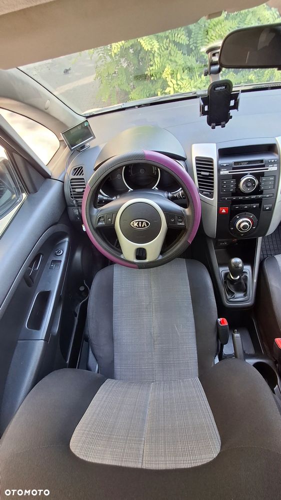 Kia Venga 1.4 M - 8