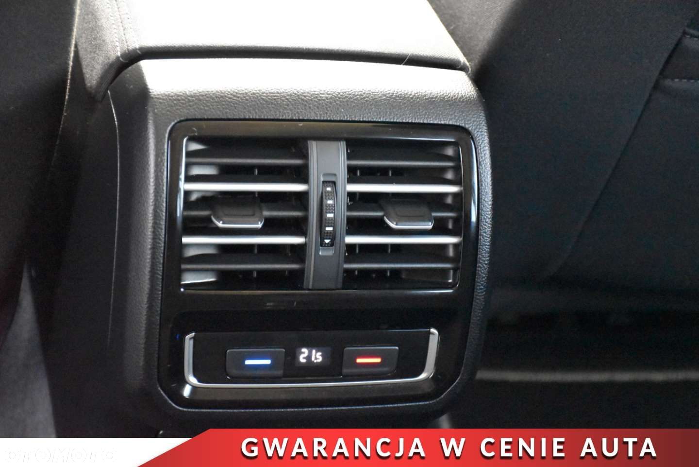 Volkswagen Passat 2.0 TDI SCR Comfortline - 15