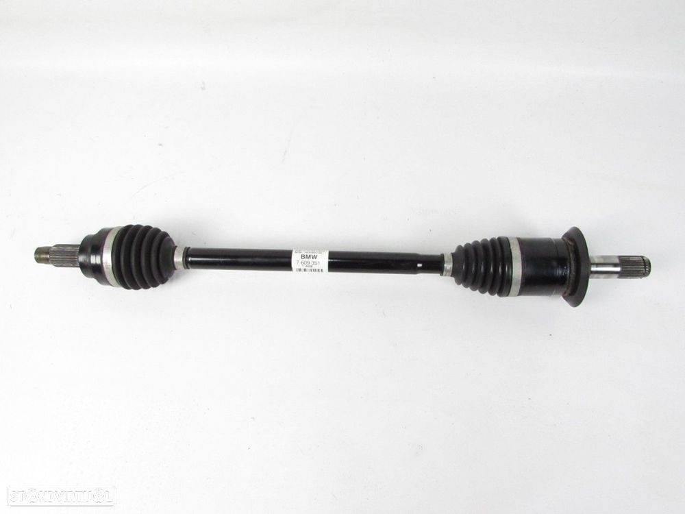 Transmissão Esquerdo/Trás Seminovo/ Original BMW 1 (F20)/BMW 3 (F30, F80)/BMW 3... - 1