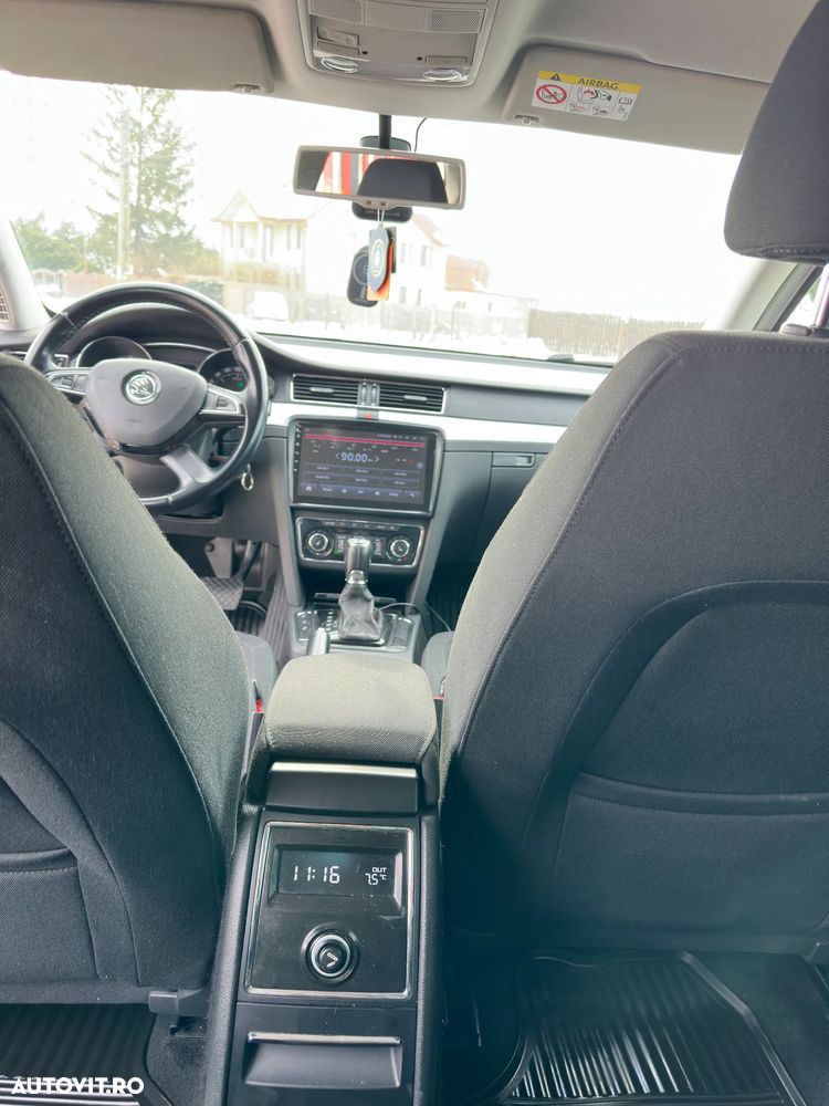 Skoda Superb 2.0 TDI Ambition - 9