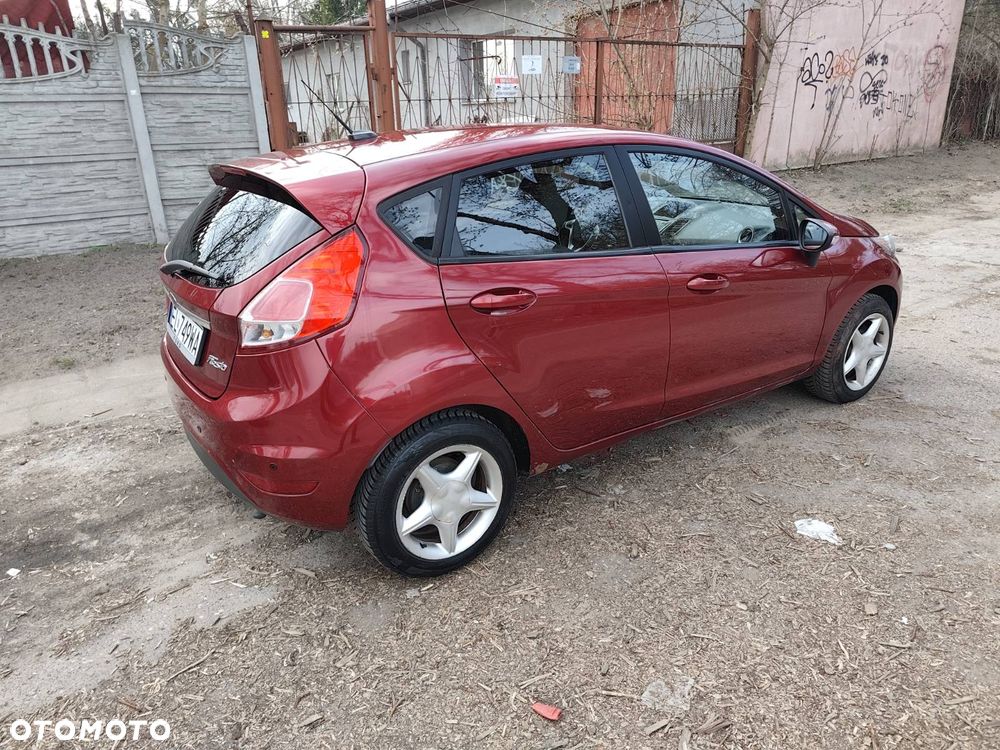 Ford Fiesta - 5