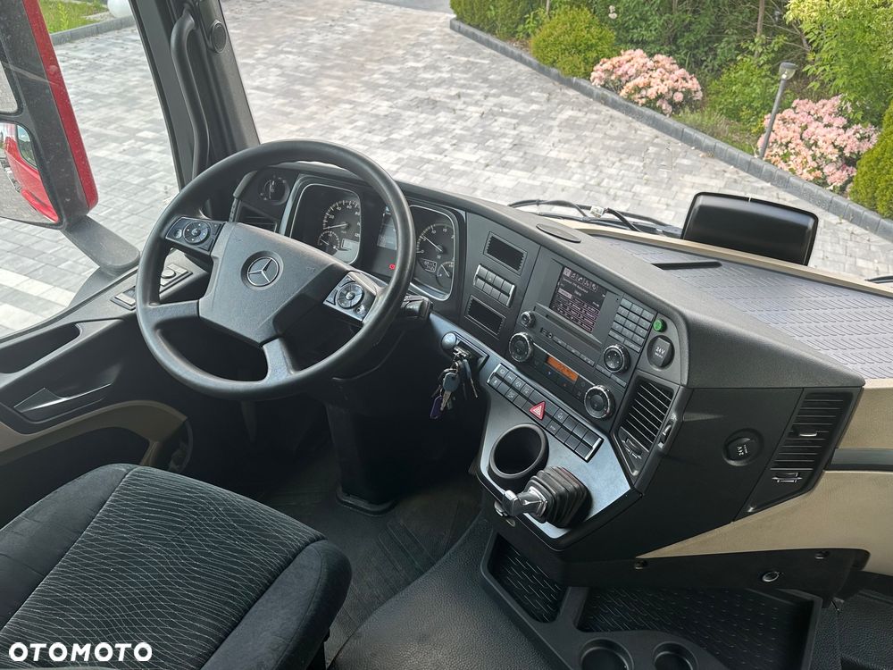 Mercedes-Benz / ACTROS / 1832 / MEGA / BDF / 159 000 tys.km. / - 38