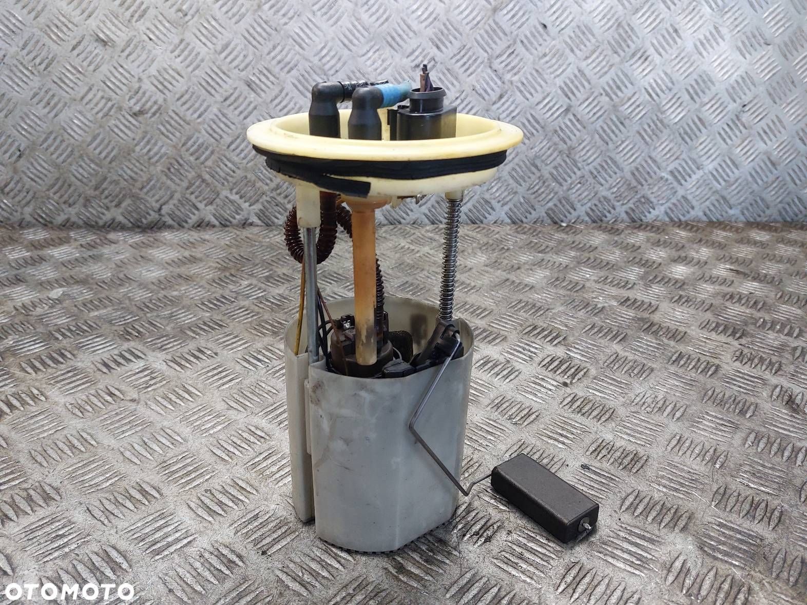 POMPKA PALIWA + PŁYWAK SEAT ALTEA XL 1.6 8V 1K0919051DA - 2