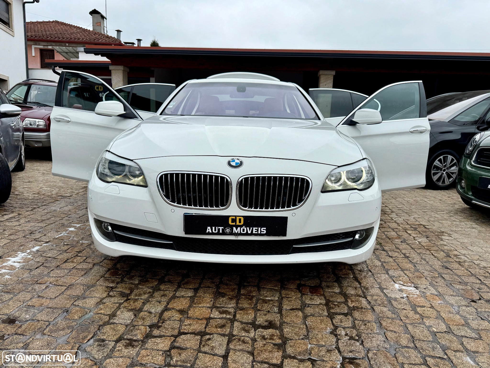BMW 520 d Auto - 33
