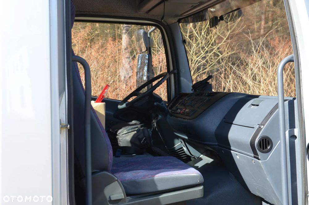 Mercedes-Benz ATEGO - 27