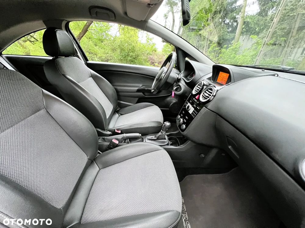 Opel Corsa - 12