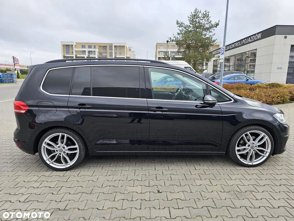 Volkswagen Touran 2015 photo 5