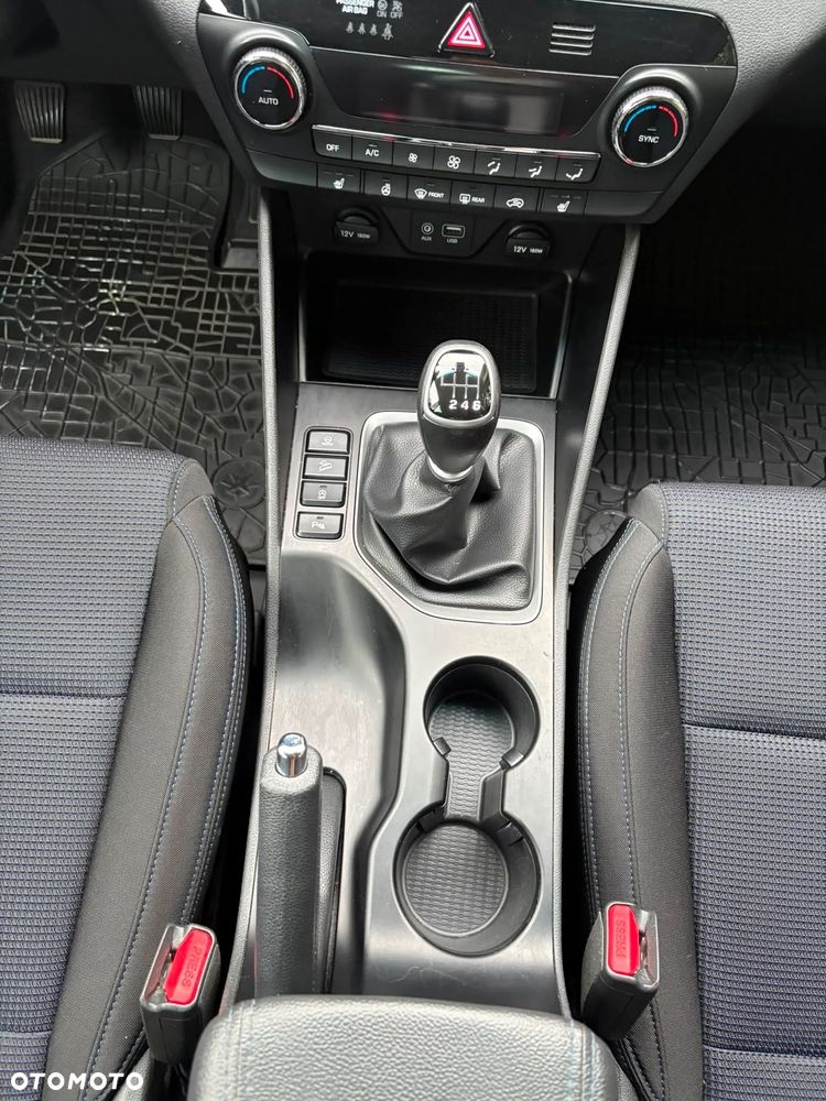Hyundai Tucson 1.6 GDi Comfort 2WD - 16