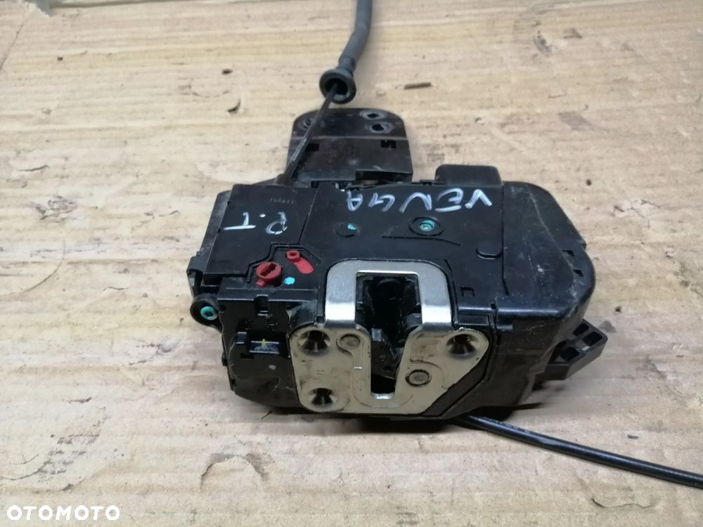 Kia Venga zamki drzwi komplet lewy przód 6 Pin pozostałe 4 Pin EU - 12