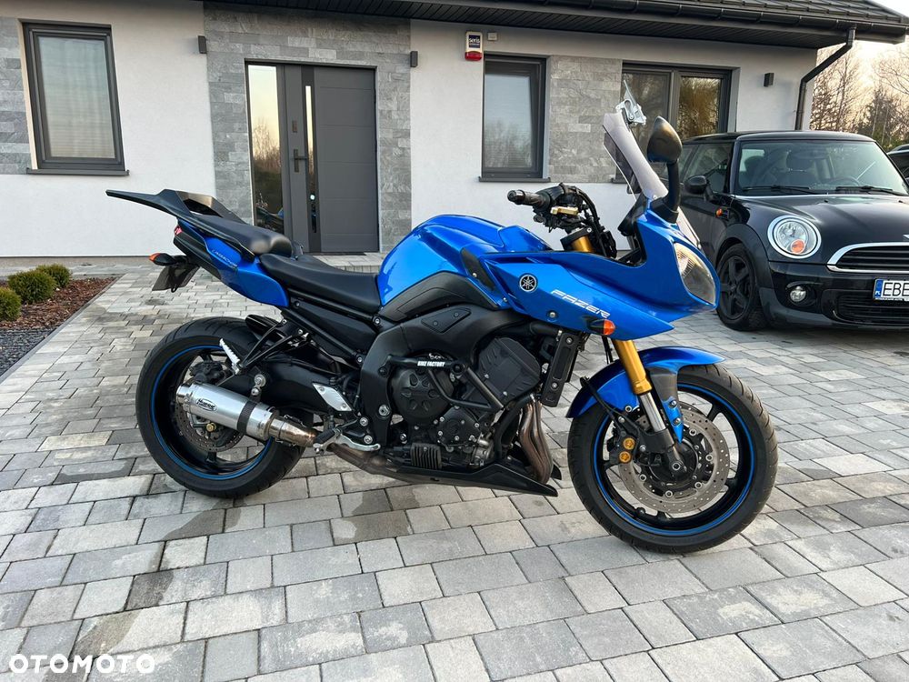 Yamaha FZ8 - 9
