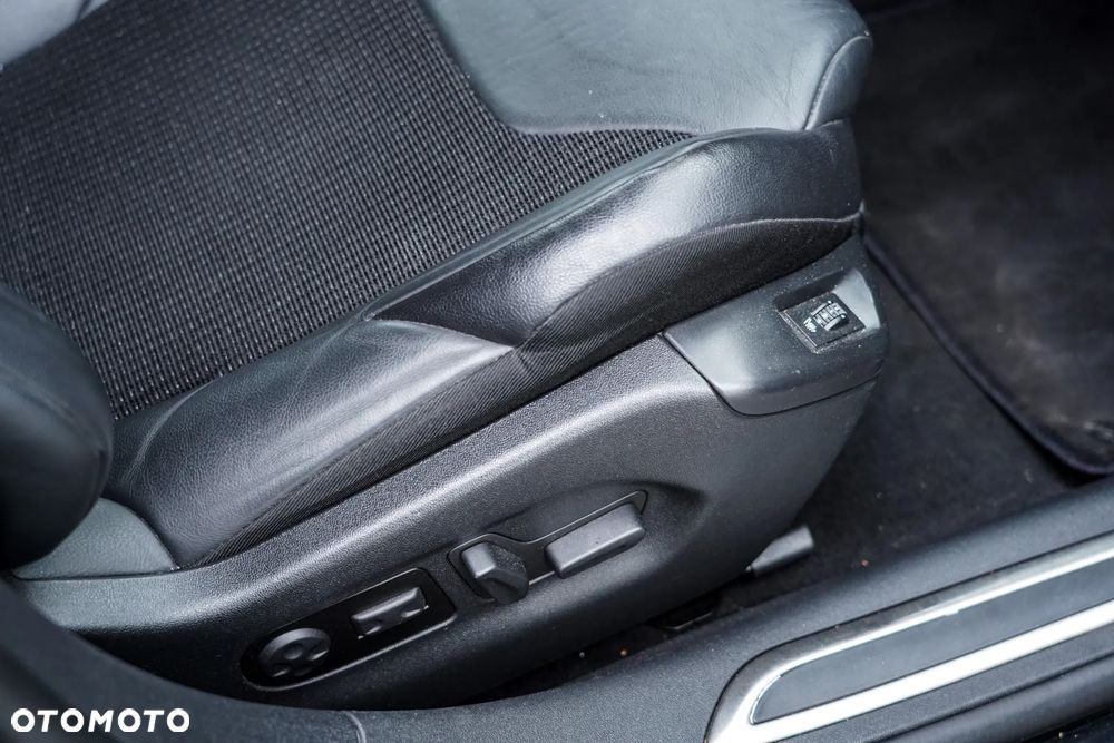 Citroën C5 3.0 HDi V6 Exclusive - 26