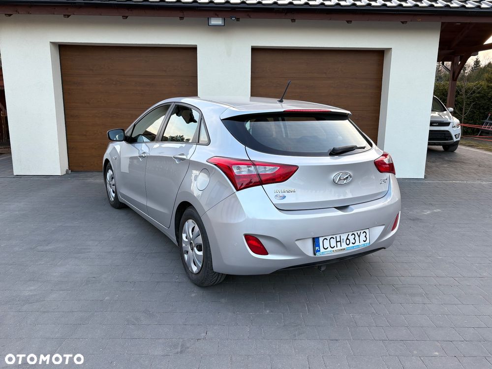 Hyundai i30 1.4 CRDi Trend - 3