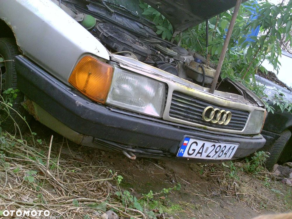 Audi 100 c3 c4 zderzak fotele drzwi klapa lampy kanapa wnetrze boczki kokpit i inne silnik 1,8 oraz 2,3benzyna - 16