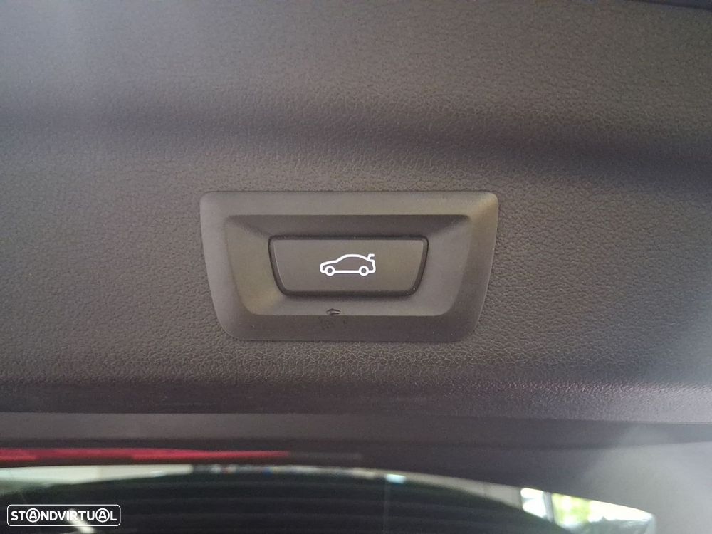 BMW 225xe Active Tourer e xDrive Pack Desportivo M - 23