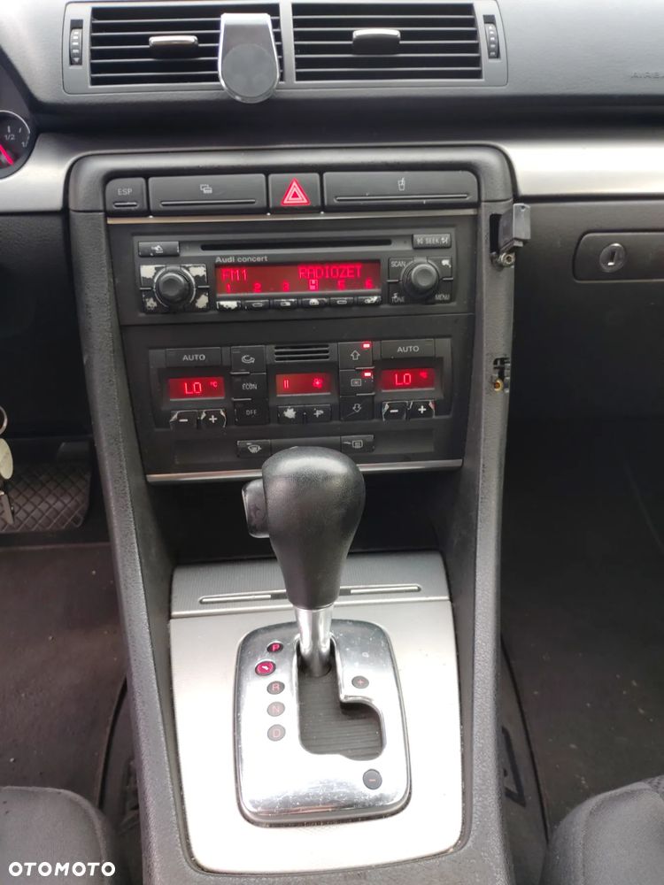 Audi A4 - 8