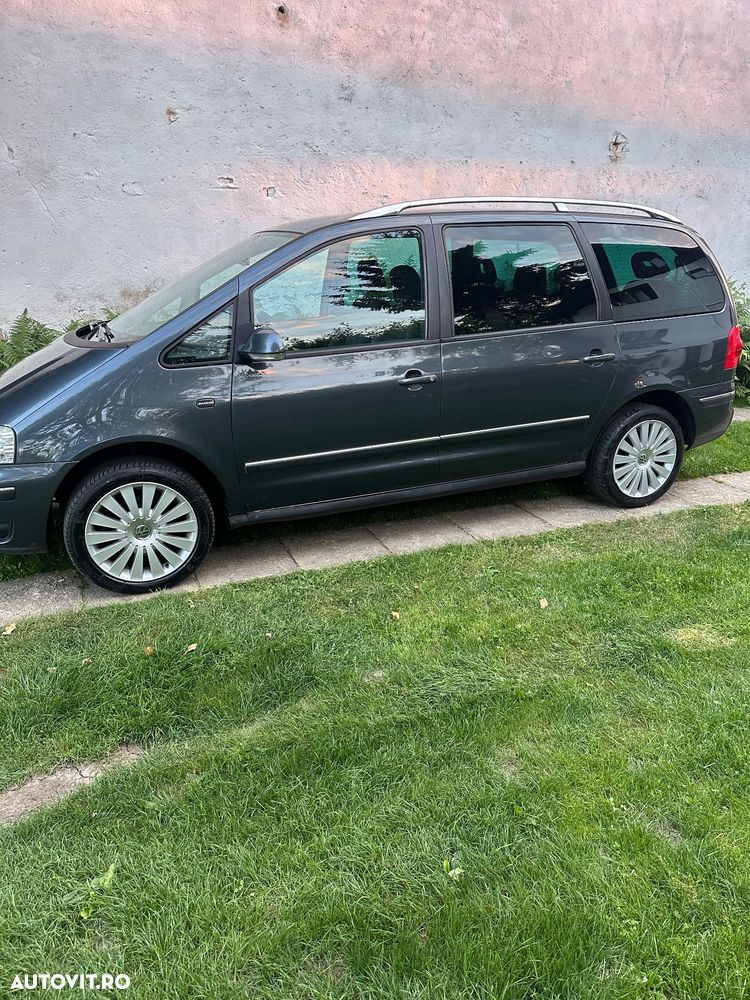 Volkswagen Sharan 2.0 TDI DPF Highline - 4