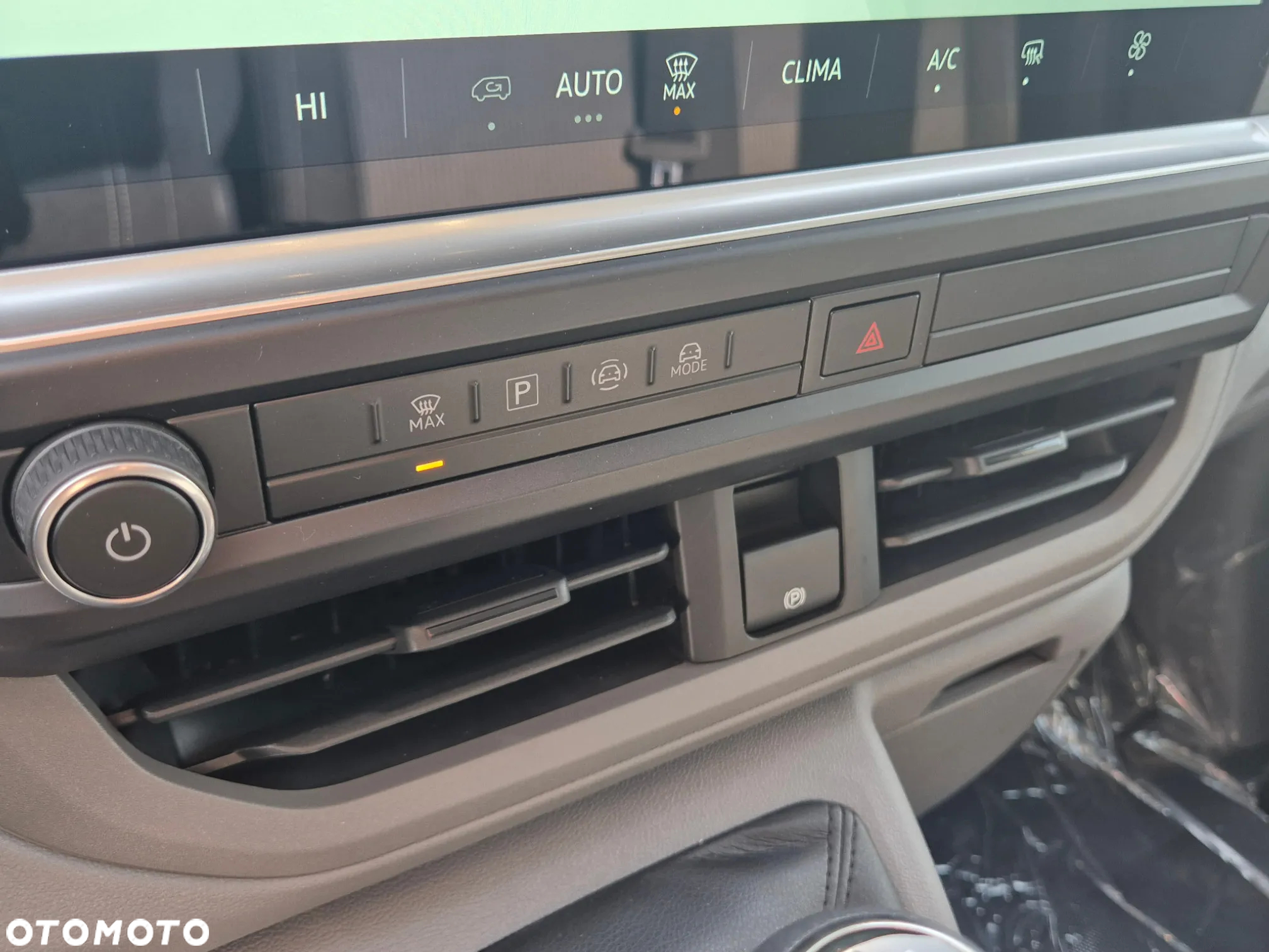 Volkswagen Transporter - 16