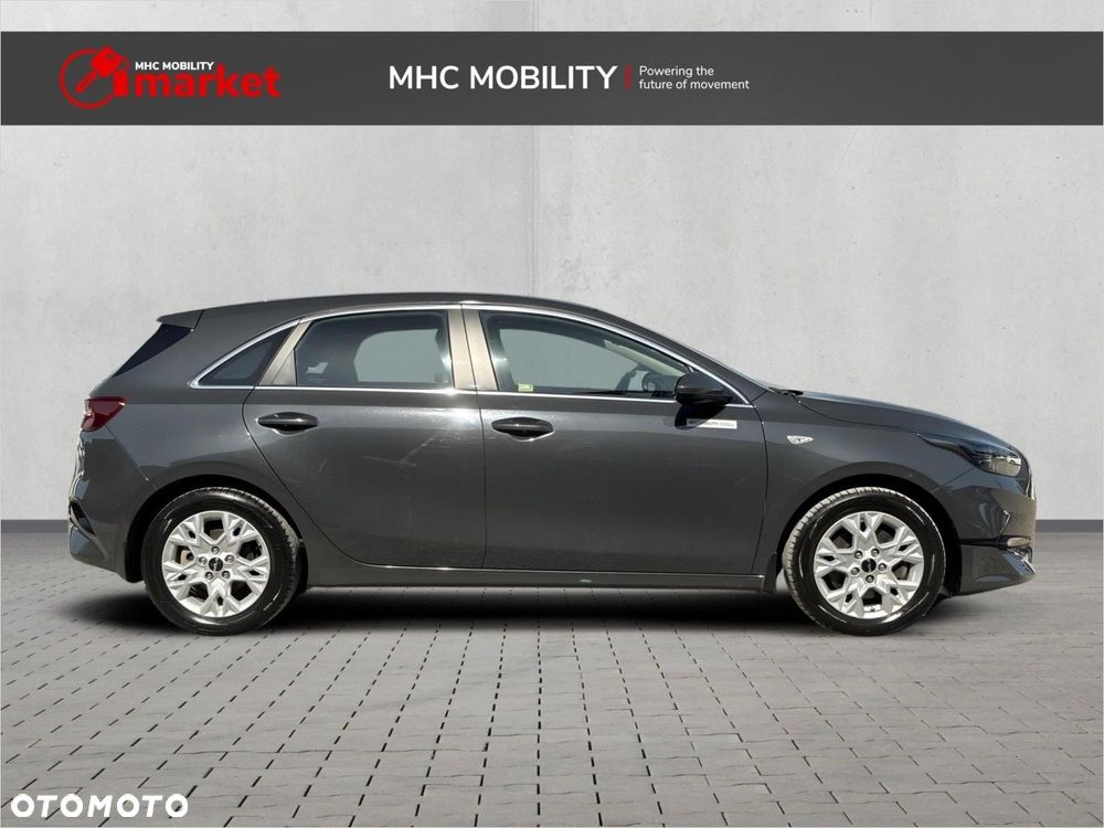 Kia Ceed 1.5 T-GDI M - 8
