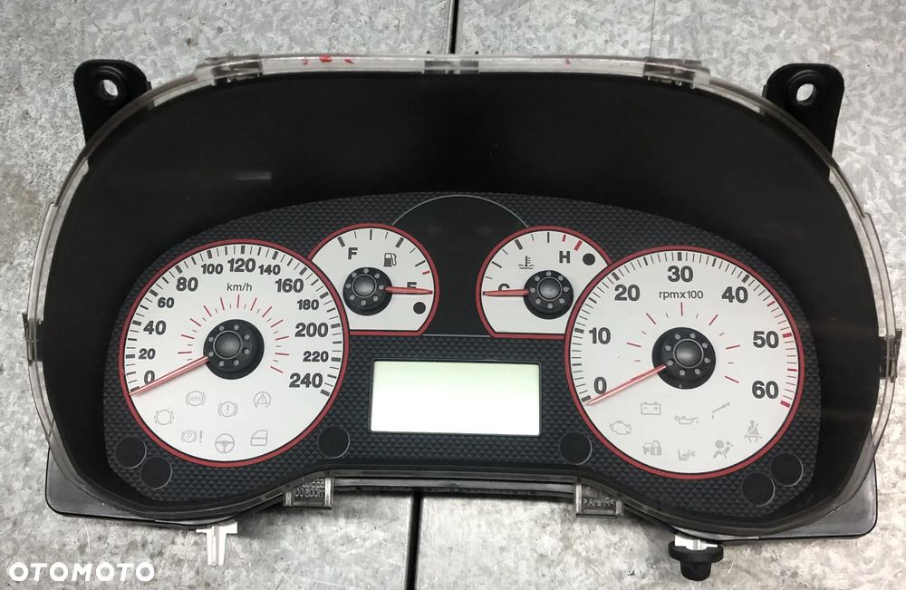 FIAT GRANDE PUNTO 1.9 JTD 06R LICZNIK ZEGARY 51718562 - 1