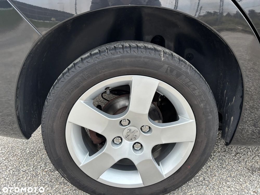 Peugeot 207 120 VTi Premium - 19