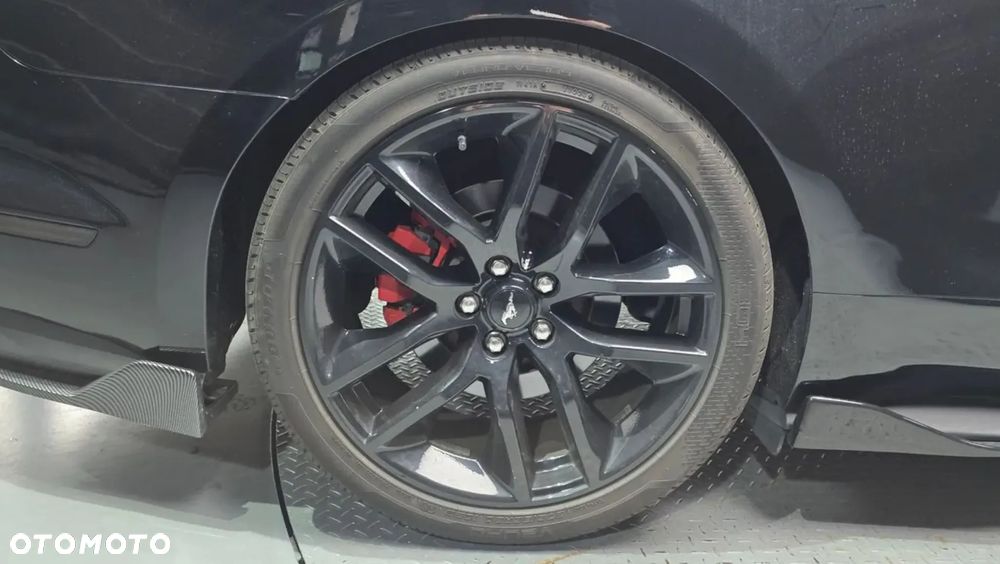 Ford Mustang 5.0 V8 GT - 6