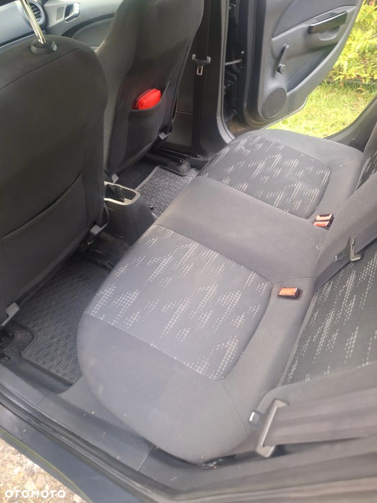 Opel Corsa - 7