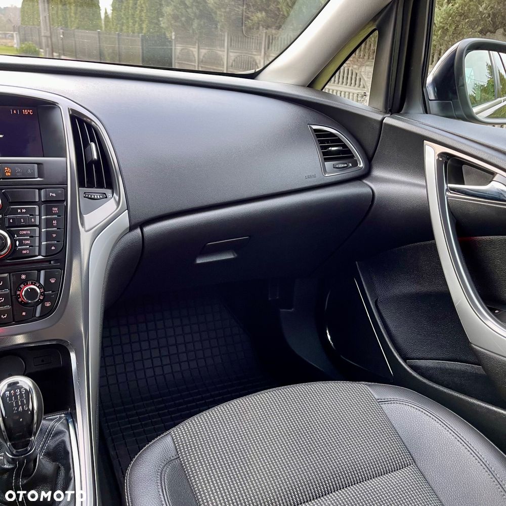 Opel Astra 1.4 Turbo Exklusiv - 19